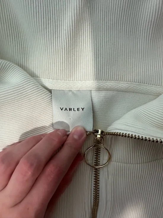 Varley women’s quarter zip - Picture 2 of 4